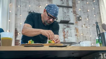 Throwdown With Michael Symon